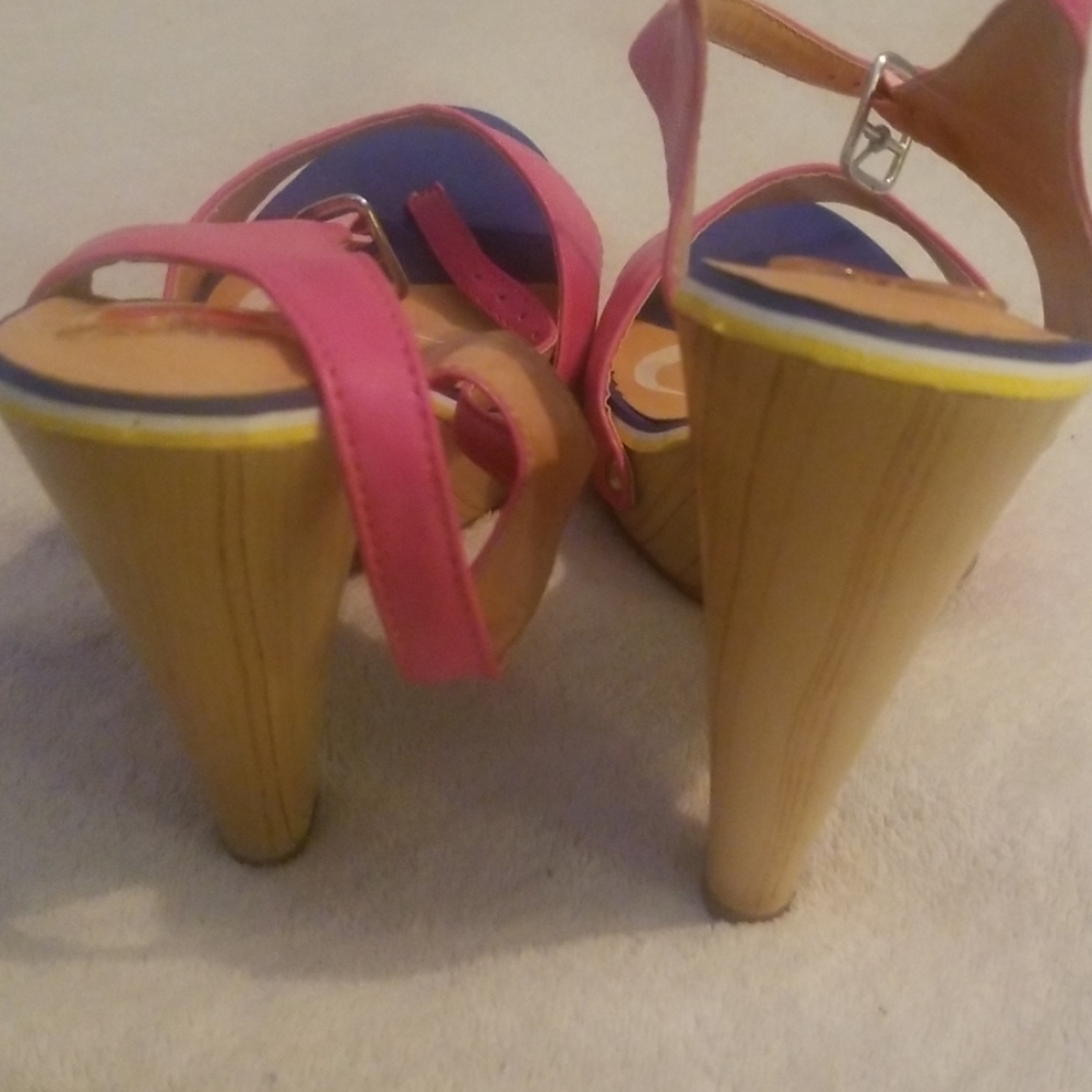Woman heels (worn once)